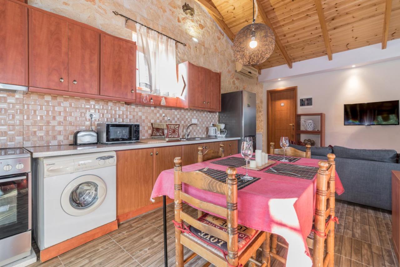 Casa Petra - Stone Cottage Farmhouses Argassi Exterior foto